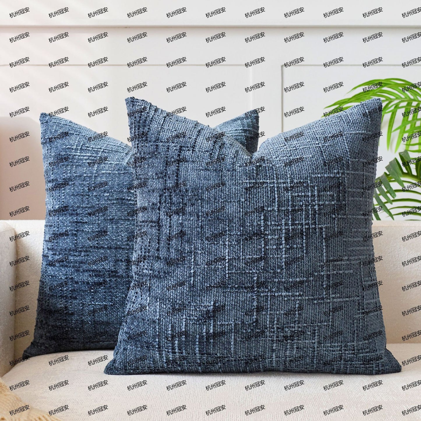 Chunky-spun Bamboo-textured Chenille Pillowcase